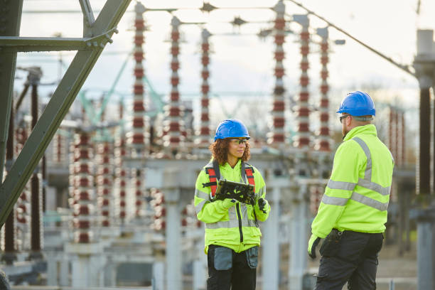 Best Emergency Electrical Repair  in Osceola, WI